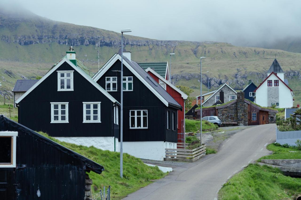 Authentic Faroese House / Unique Location / Nature Hellurnar エクステリア 写真